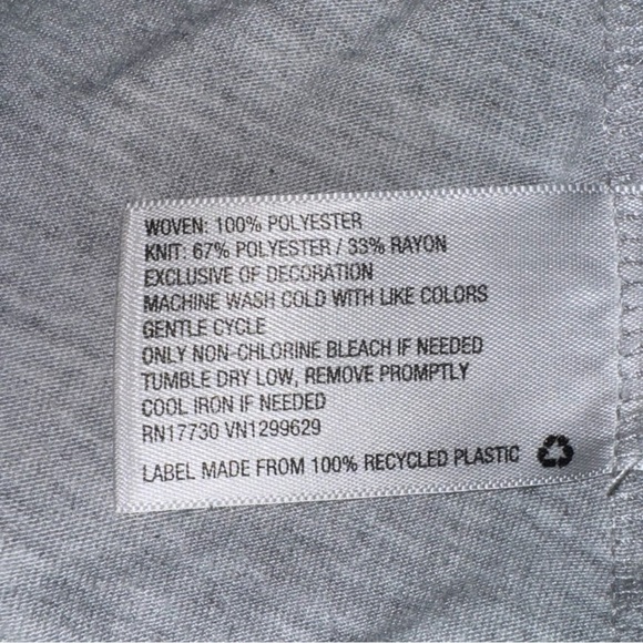 EXHILARATION WOMENS MEDIUM RED BLUE WHITE SLEEVELESS TOP CROSS STITCHED BEACH - Picture 6 of 8